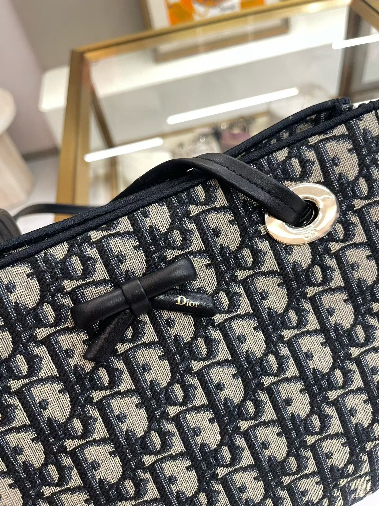 Dior Pre-loved Bag Very good condition Size ONE SIZE - 3 Thumbnail