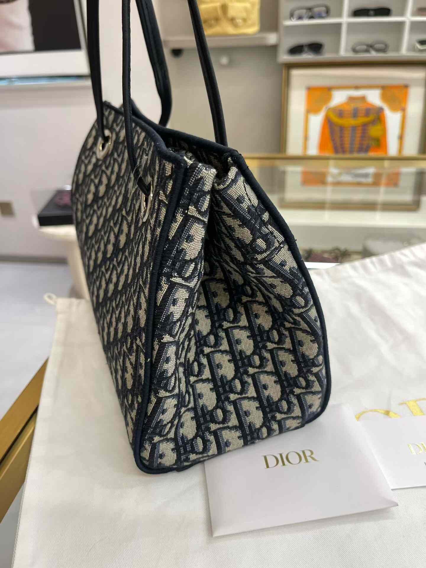 Dior Pre-loved Bag Very good condition Size ONE SIZE - 6 Thumbnail