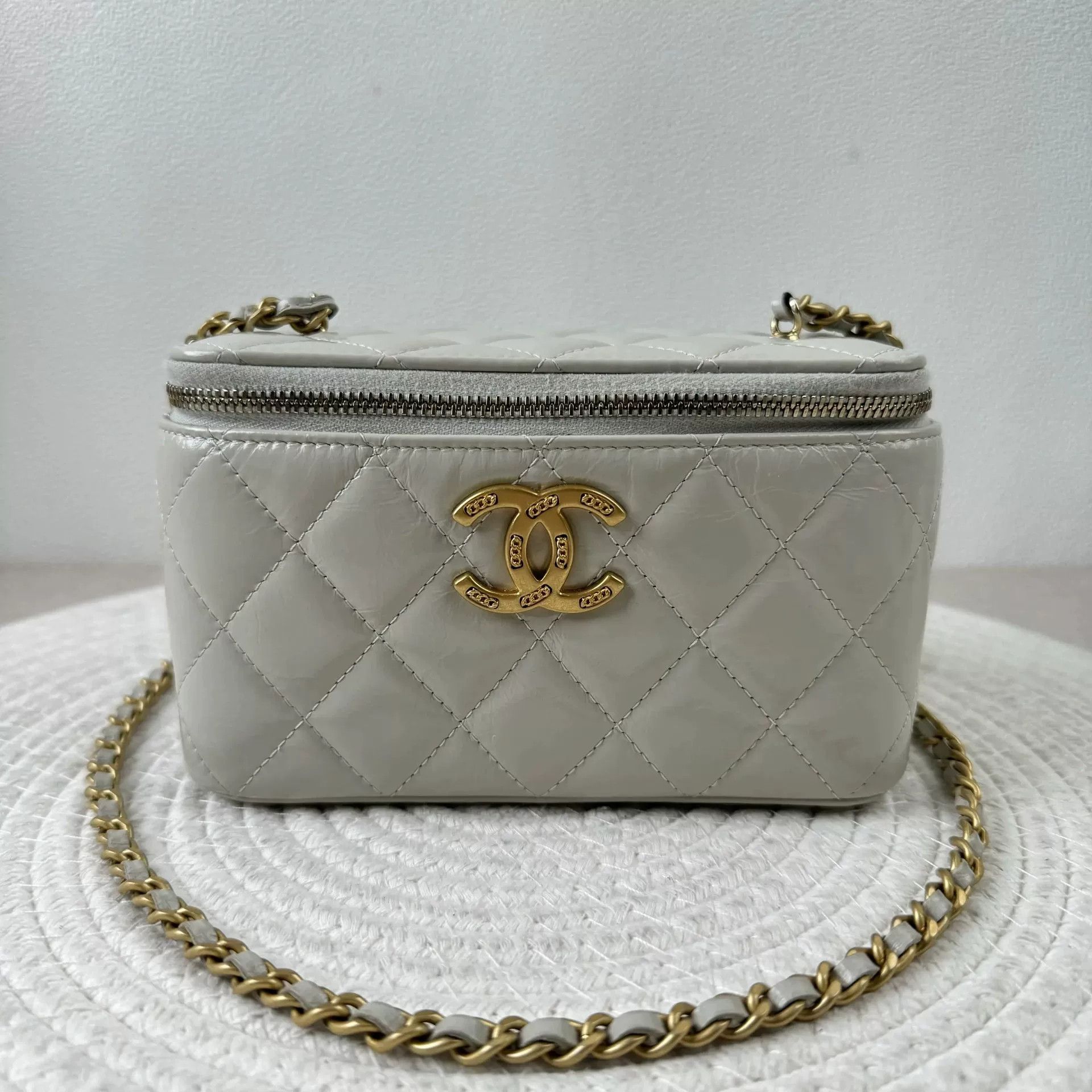 Chanel Pre-loved Bag Very good condition Size ONE SIZE - 3 Thumbnail