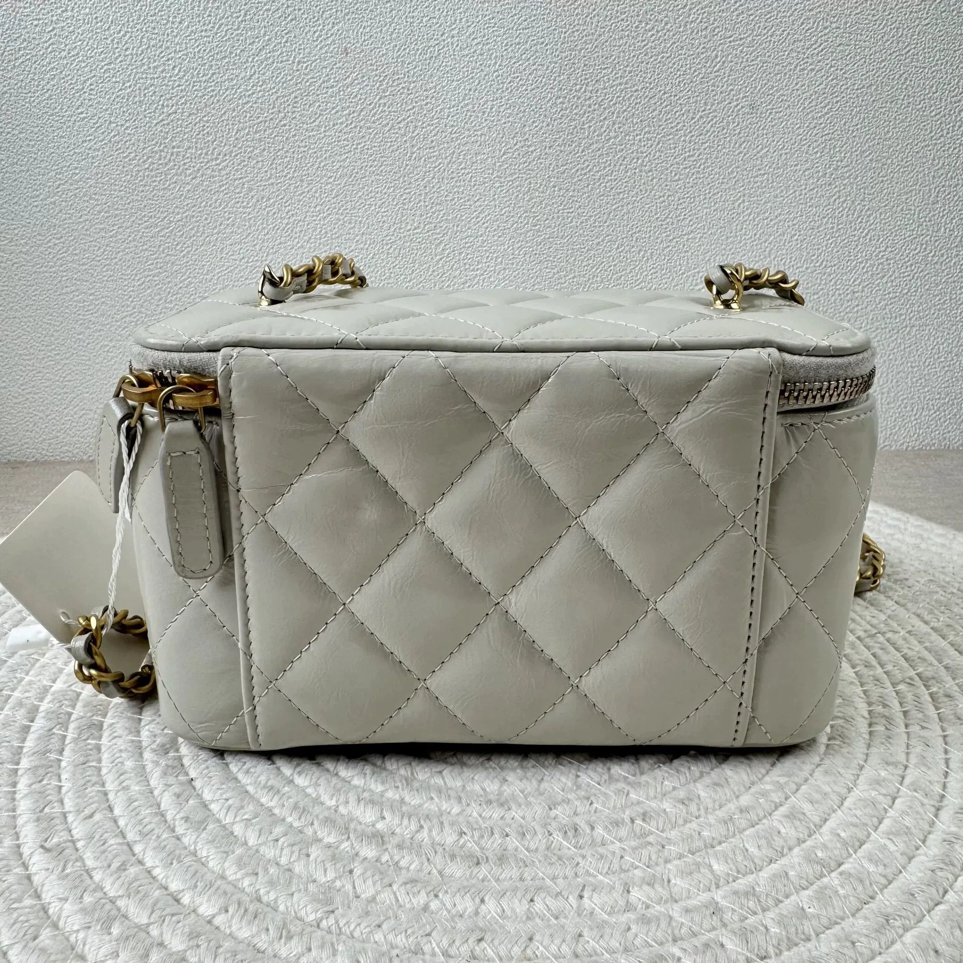Chanel Pre-loved Bag Very good condition Size ONE SIZE - 6 Thumbnail