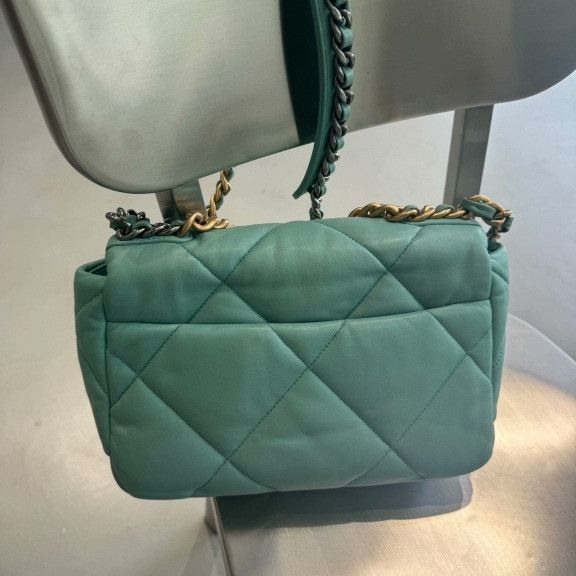 Chanel Pre-loved Bag Very good condition Size ONE SIZE - 4 Thumbnail