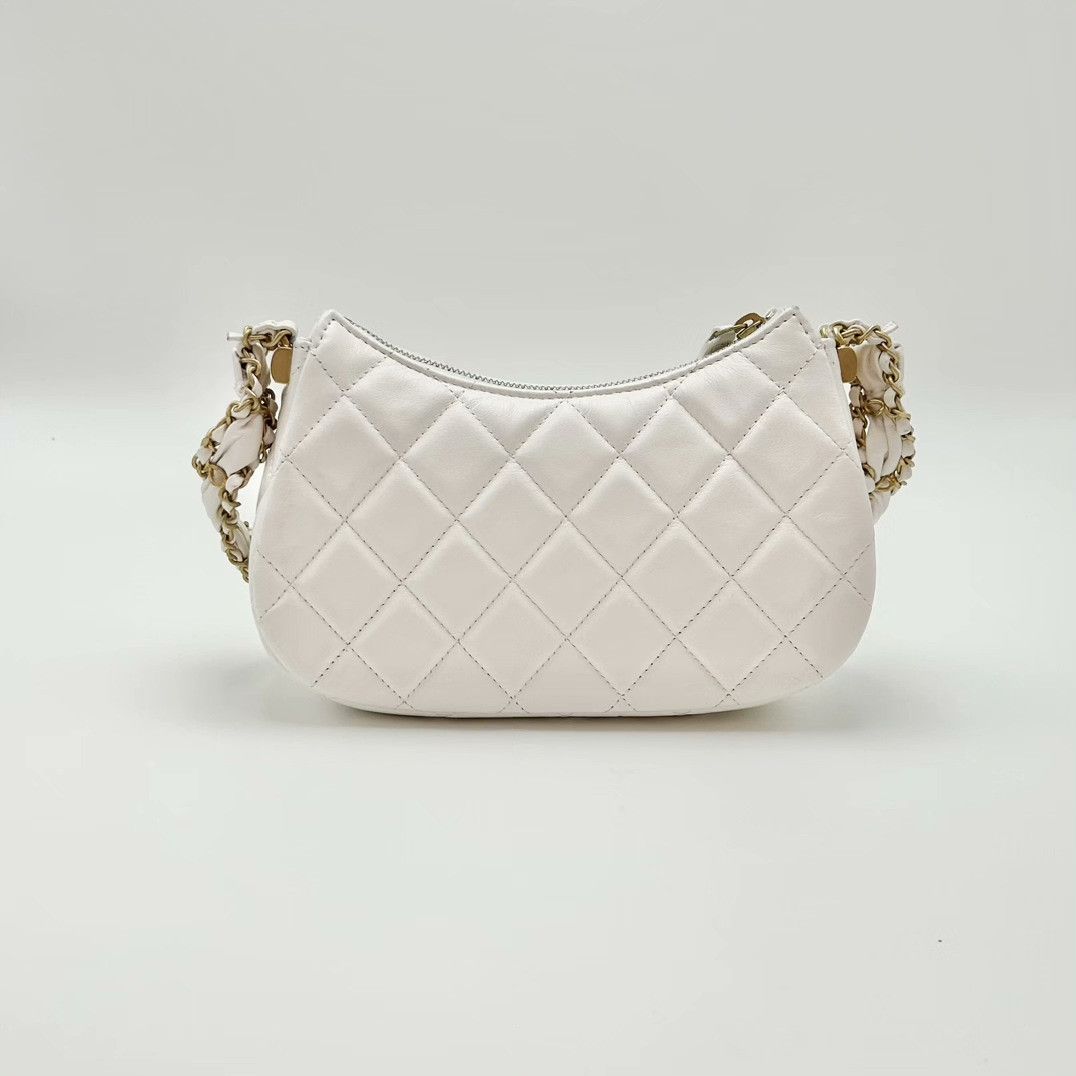 Chanel Pre-loved Bag Very good condition Size ONE SIZE - 2 Thumbnail