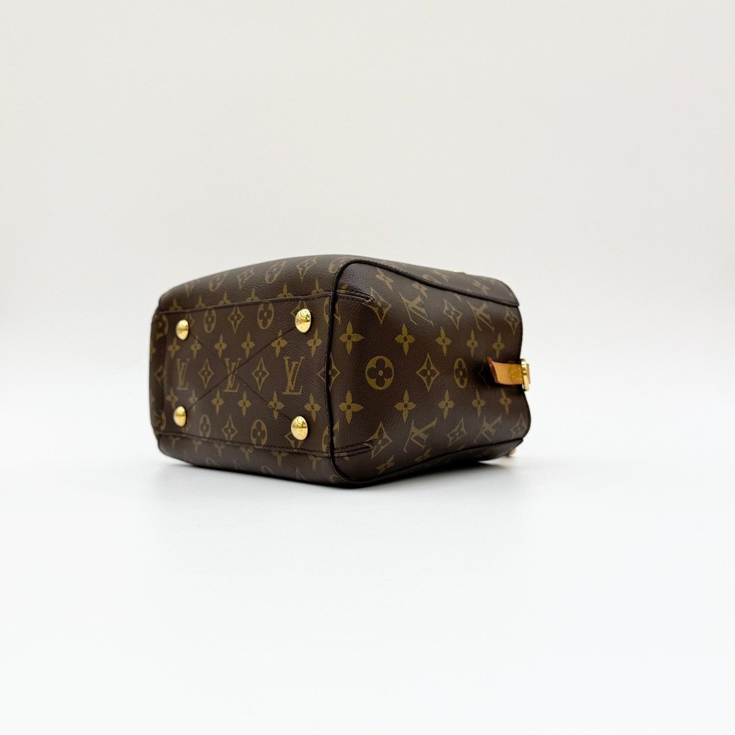 Louis Vuitton Pre-loved Bag Very good condition Size ONE SIZE - 7 Thumbnail