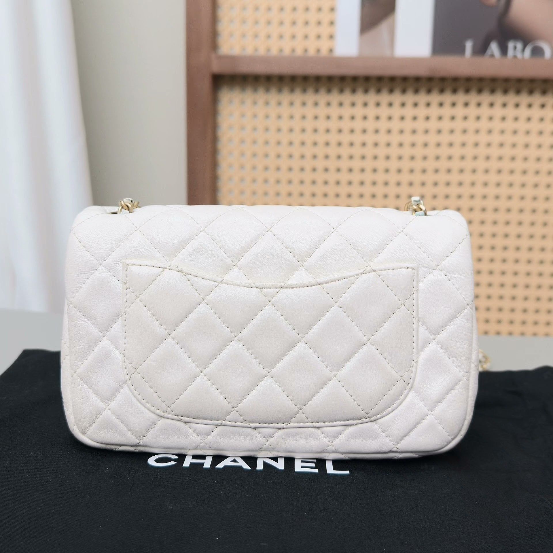 Chanel Pre-loved Bag Very good condition Size ONE SIZE - 2 Thumbnail