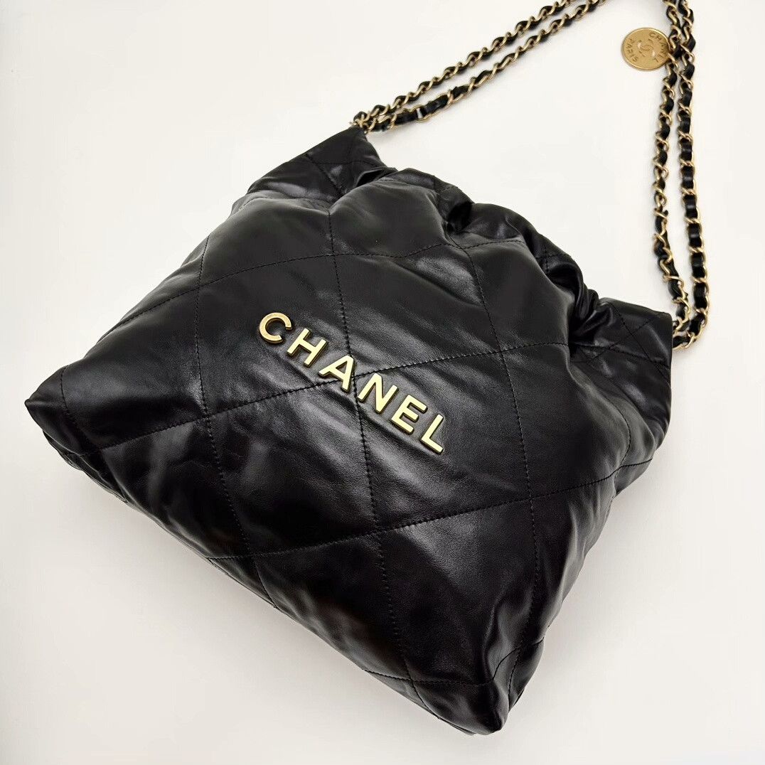 Chanel Pre-loved Bag Very good condition Size ONE SIZE - 3 Thumbnail