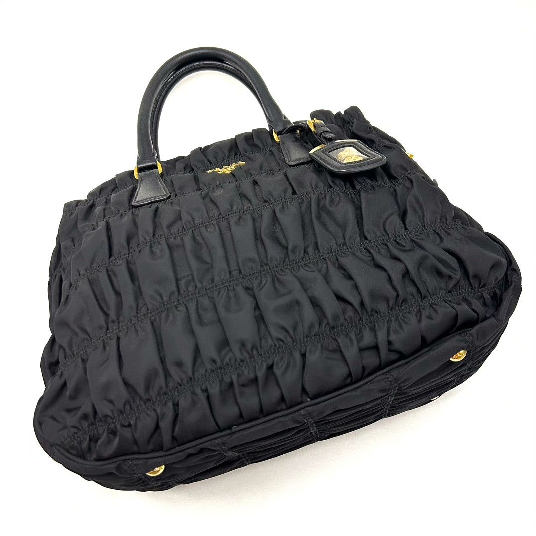 Prada Pre-loved Bag Very good condition Size ONE SIZE - 4 Thumbnail