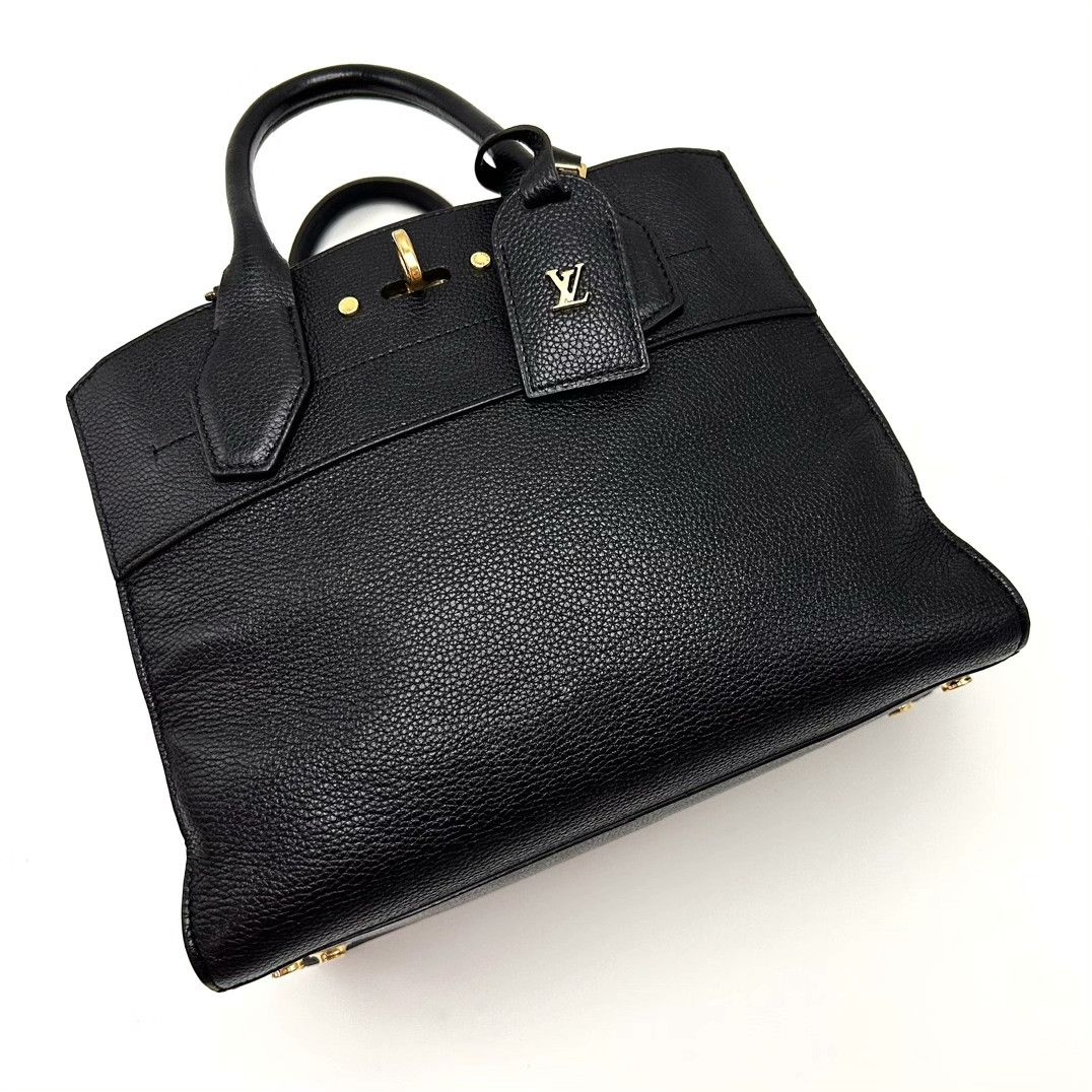 Louis Vuitton Pre-loved Bag Very good condition Size ONE SIZE - 3 Thumbnail