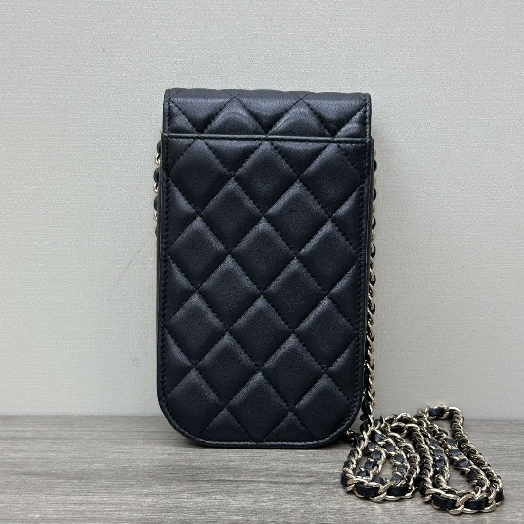 Chanel Pre-loved Bag Very good condition Size ONE SIZE - 2 Thumbnail