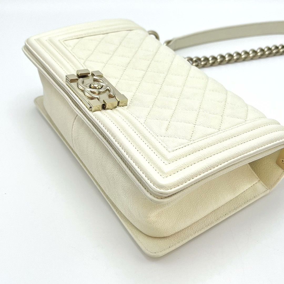 Chanel Pre-loved Bag Very good condition Size ONE SIZE - 4 Thumbnail