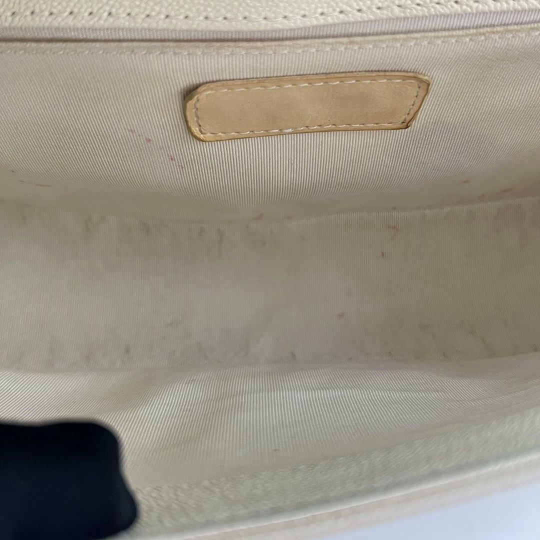 Chanel Pre-loved Bag Very good condition Size ONE SIZE - 6 Thumbnail