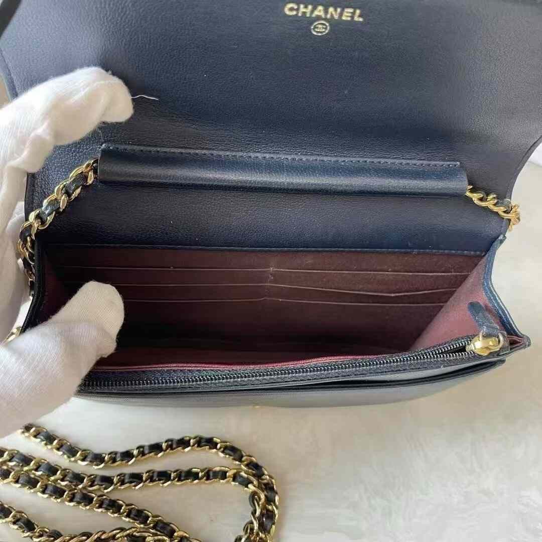 Chanel Pre-loved Bag Very good condition Size ONE SIZE - 7 Thumbnail