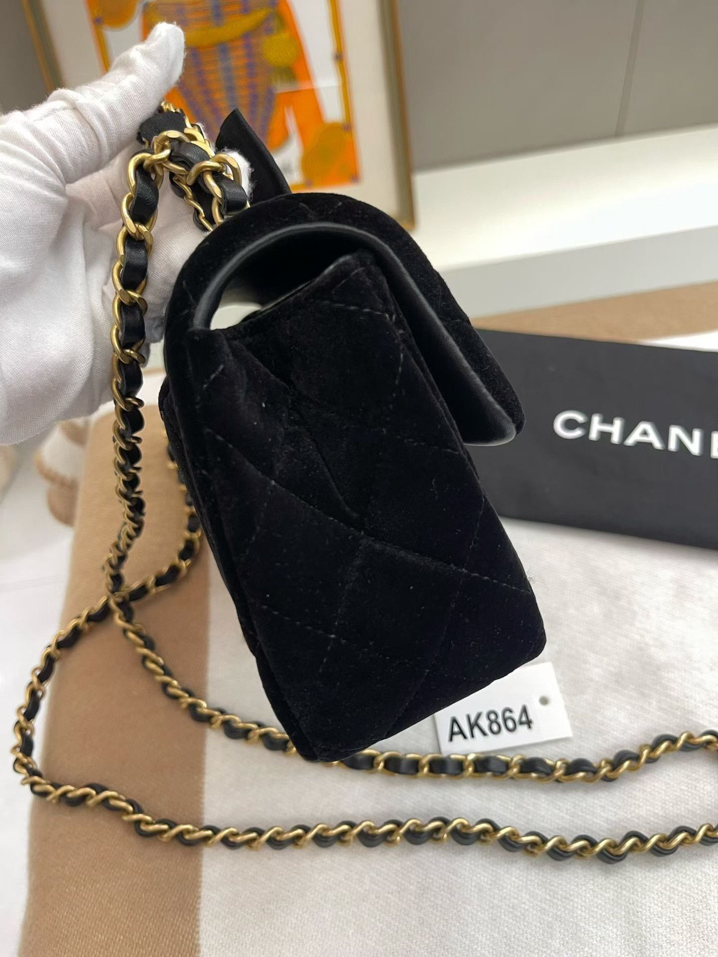 Chanel Pre-loved Bag Very good condition Size ONE SIZE - 4 Thumbnail
