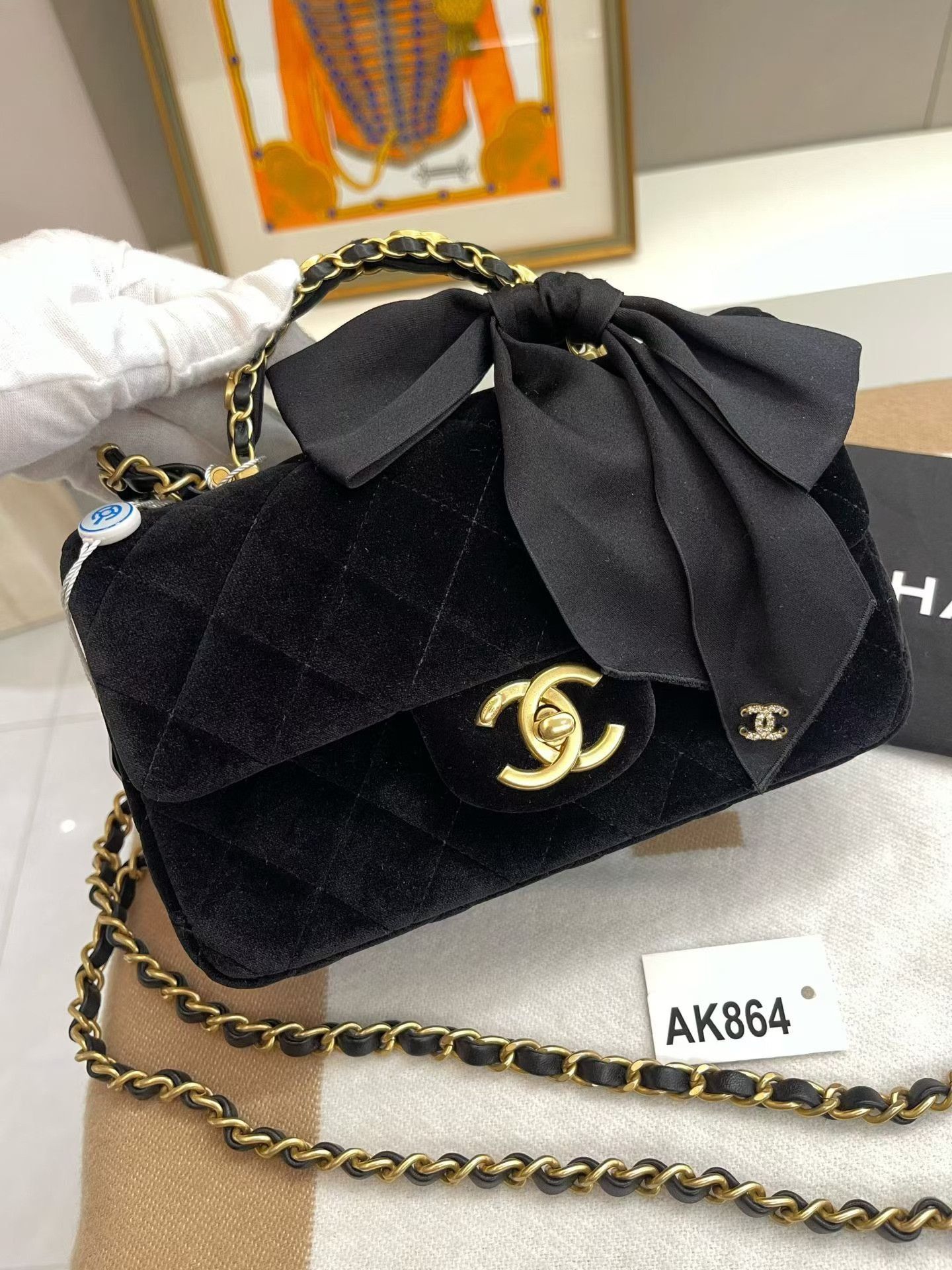 Chanel Pre-loved Bag Very good condition Size ONE SIZE - 3 Thumbnail