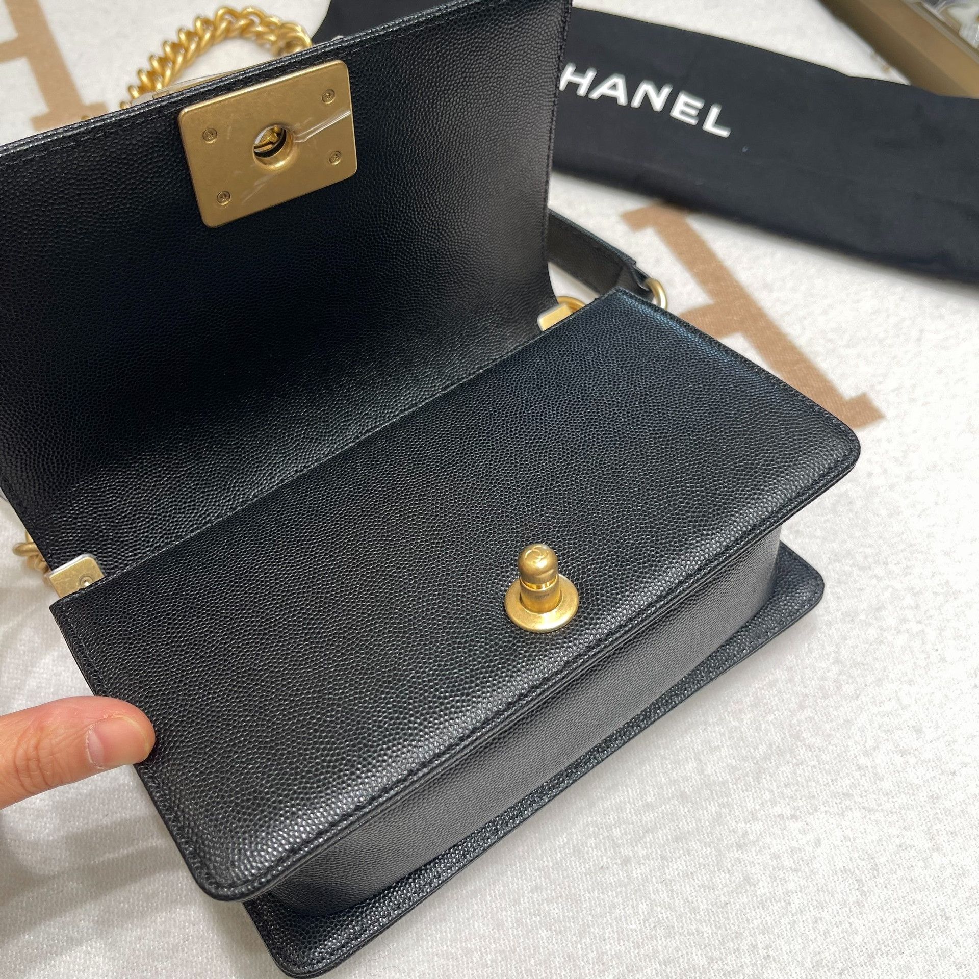 Chanel Pre-loved Bag Brand new condition Size ONE SIZE - 7 Thumbnail