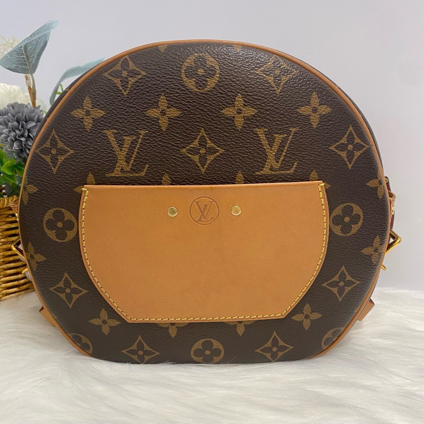 Louis Vuitton Pre-loved Bag Very good condition Size ONE SIZE - 4 Thumbnail