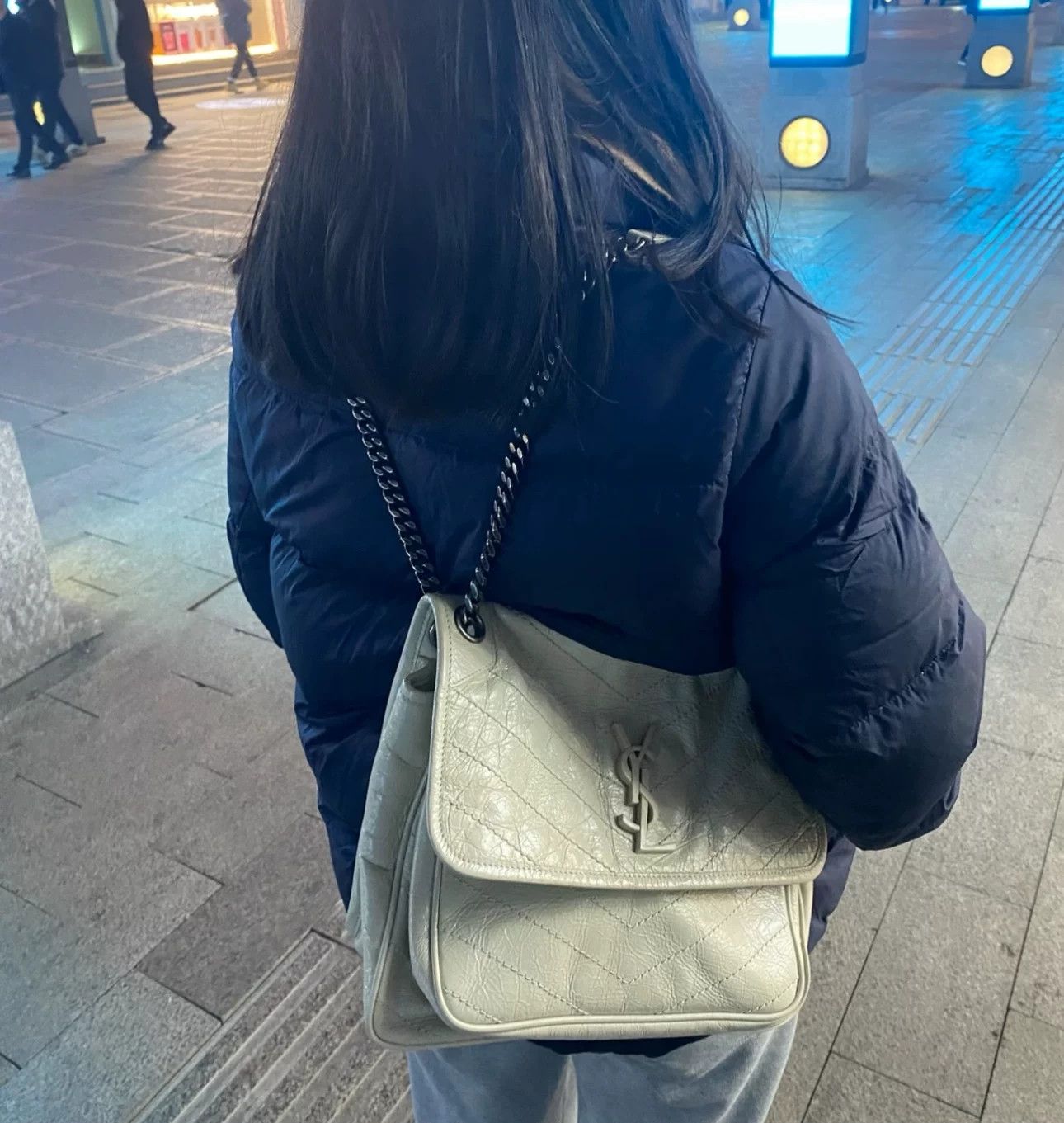 Saint Laurent Paris Pre-loved Bag Very good condition Size ONE SIZE - 6 Thumbnail