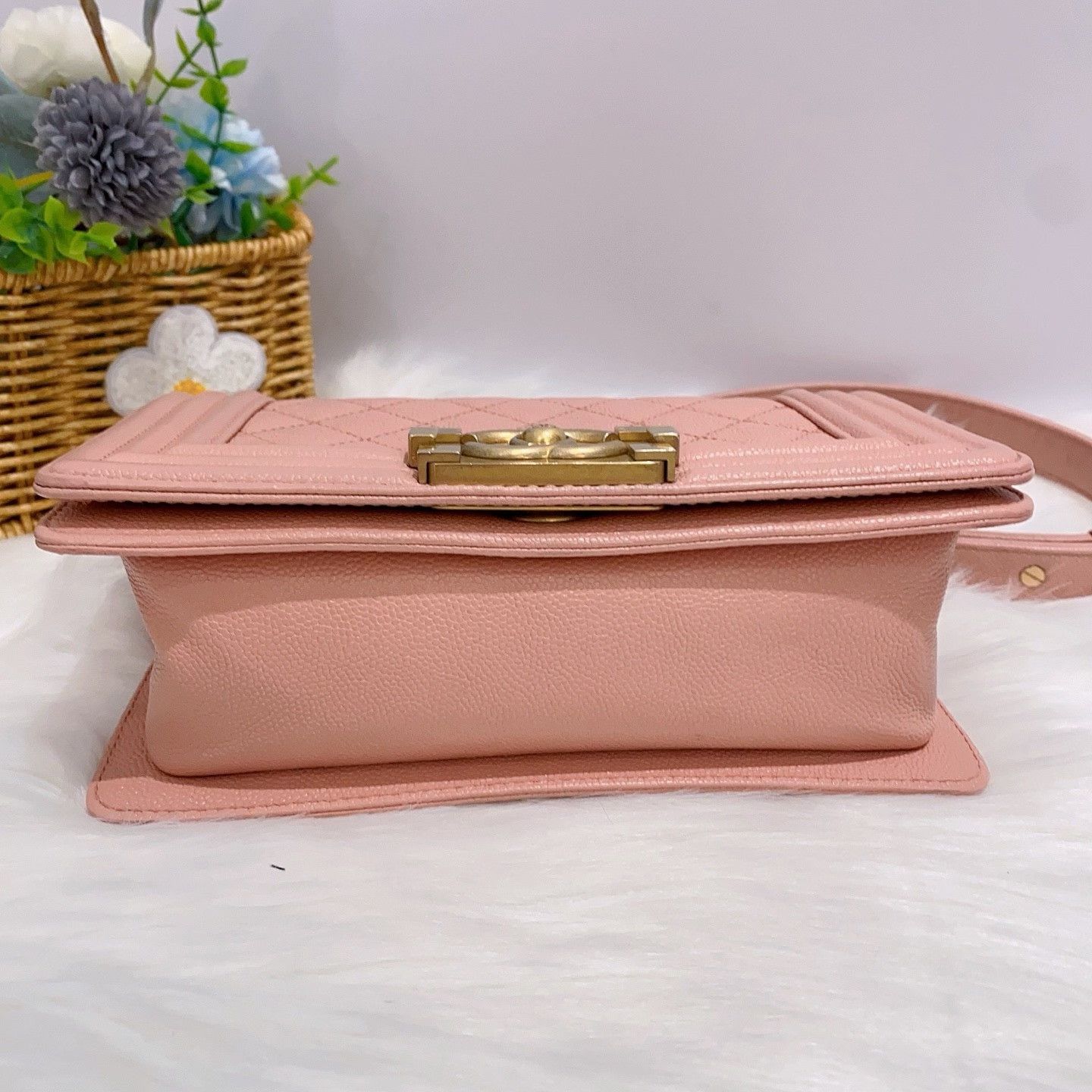 Chanel Pre-loved Bag Very good condition Size ONE SIZE - 7 Thumbnail