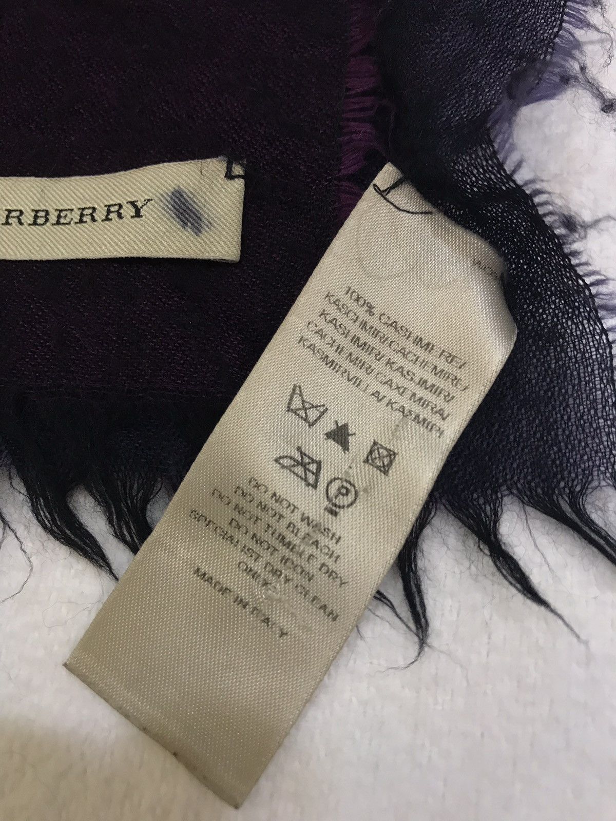 Burberry × Burberry Prorsum BURBERRY LARGE 100% CASHMERE SCARF 28” x 88” Size ONE SIZE - 4 Thumbnail