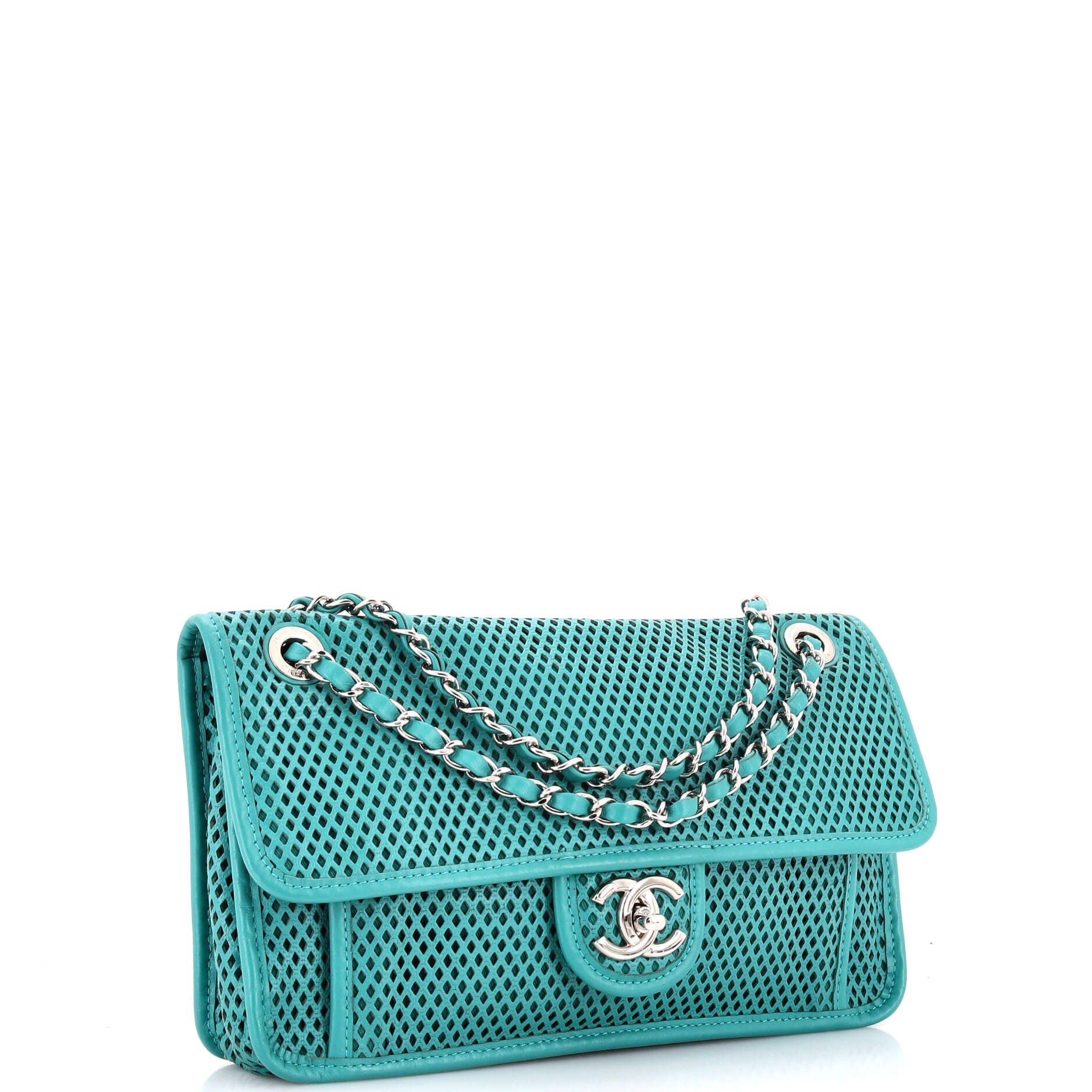 Chanel Up In The Air Flap Bag Size ONE SIZE - 2 Thumbnail