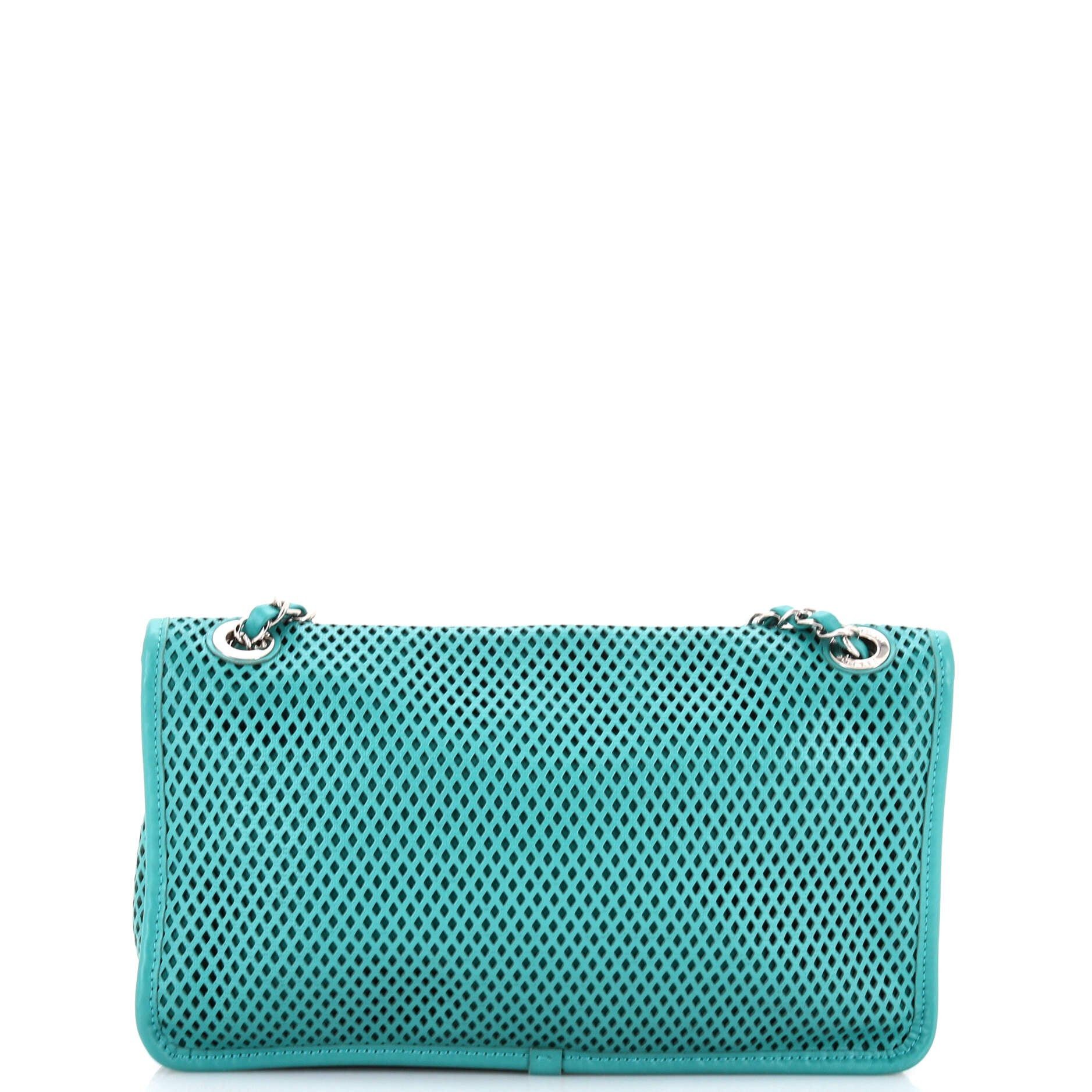 Chanel Up In The Air Flap Bag Size ONE SIZE - 3 Thumbnail