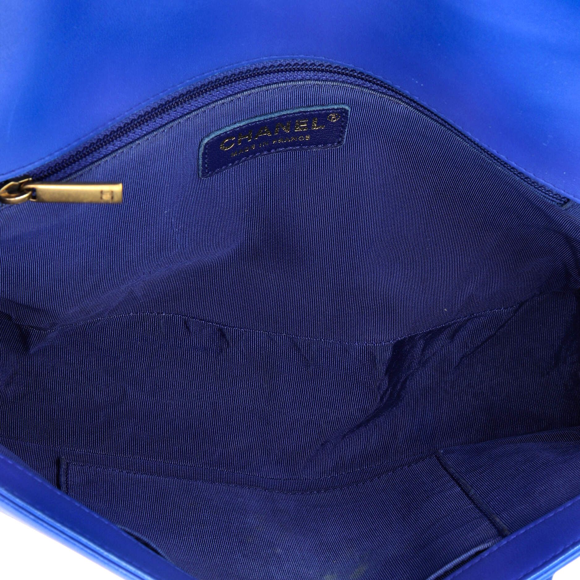 Chanel Boy Flap Bag Size ONE SIZE - 5 Thumbnail