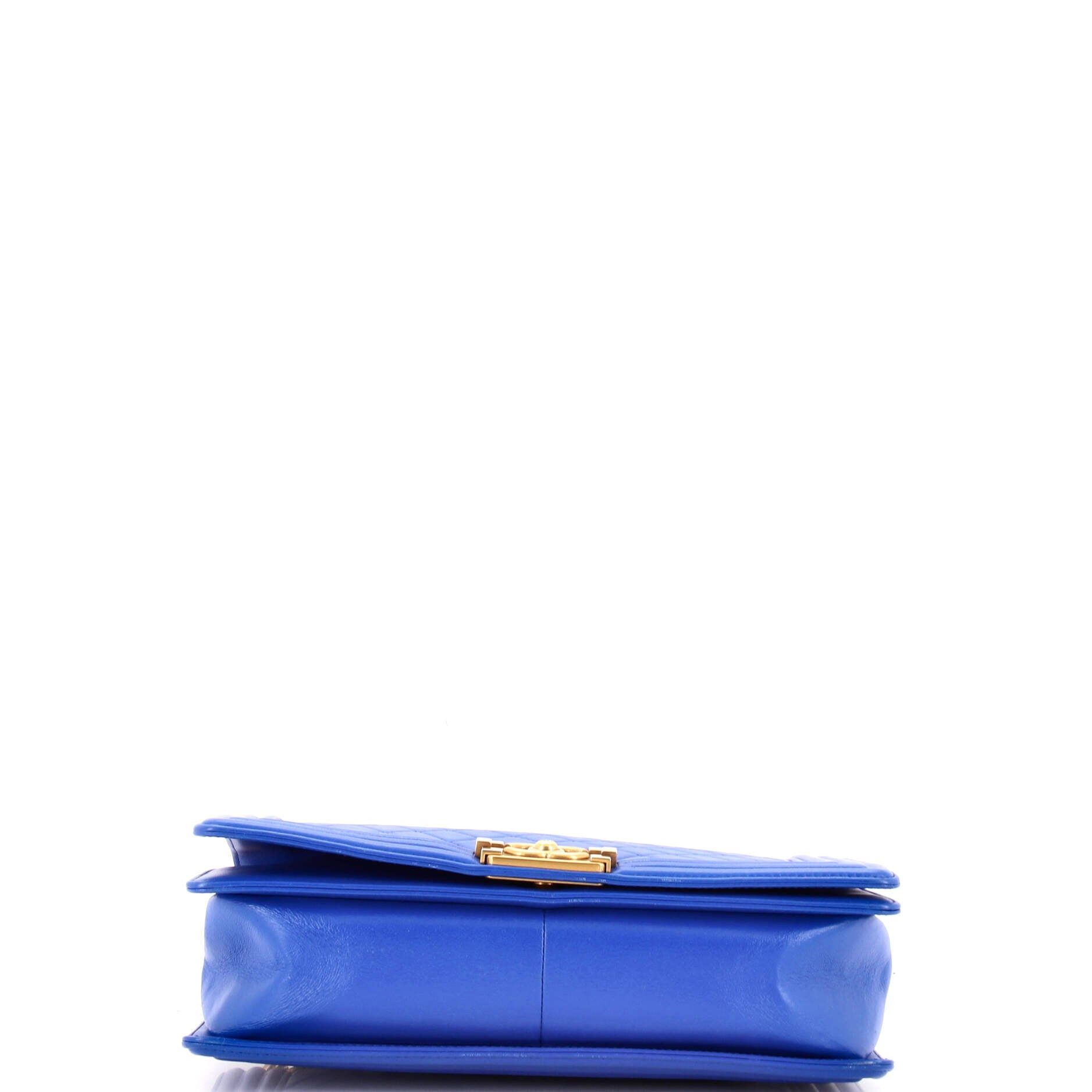 Chanel Boy Flap Bag Size ONE SIZE - 4 Thumbnail