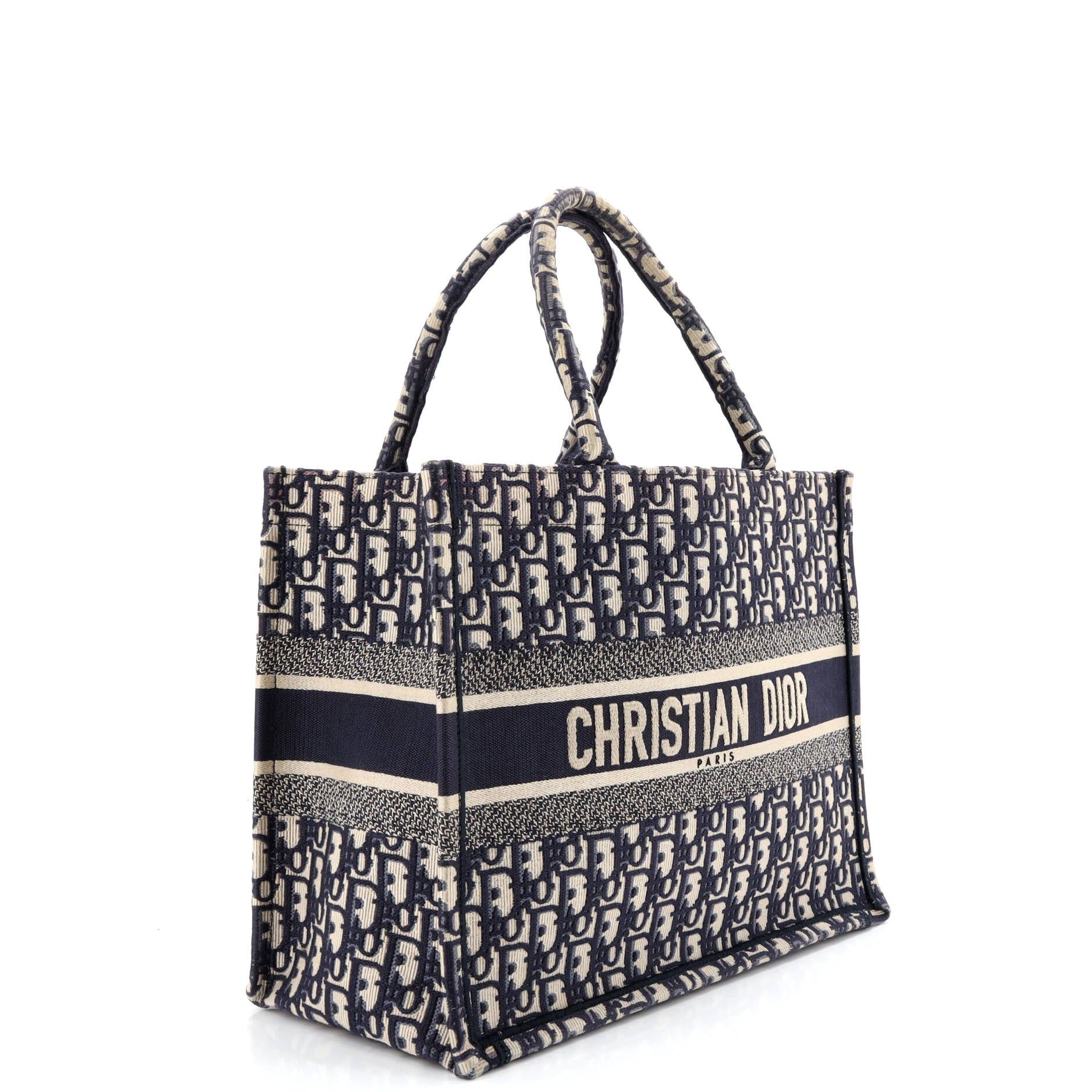 Dior Book Tote Size ONE SIZE - 2 Thumbnail