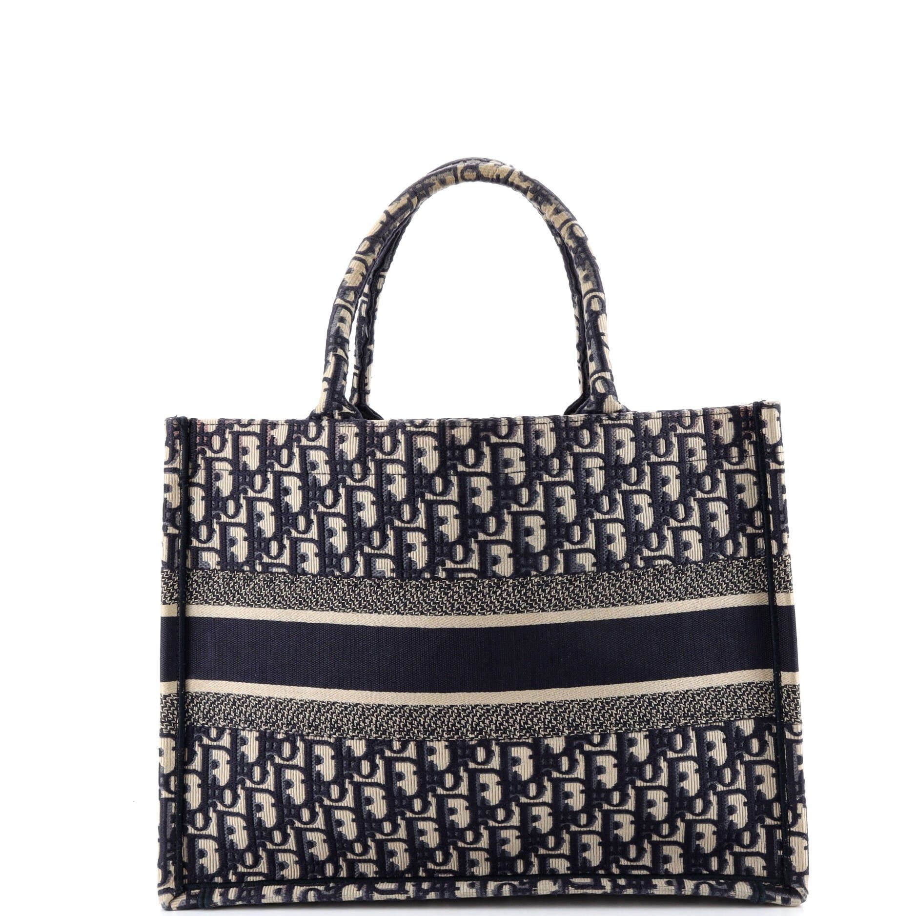 Dior Book Tote Size ONE SIZE - 3 Thumbnail