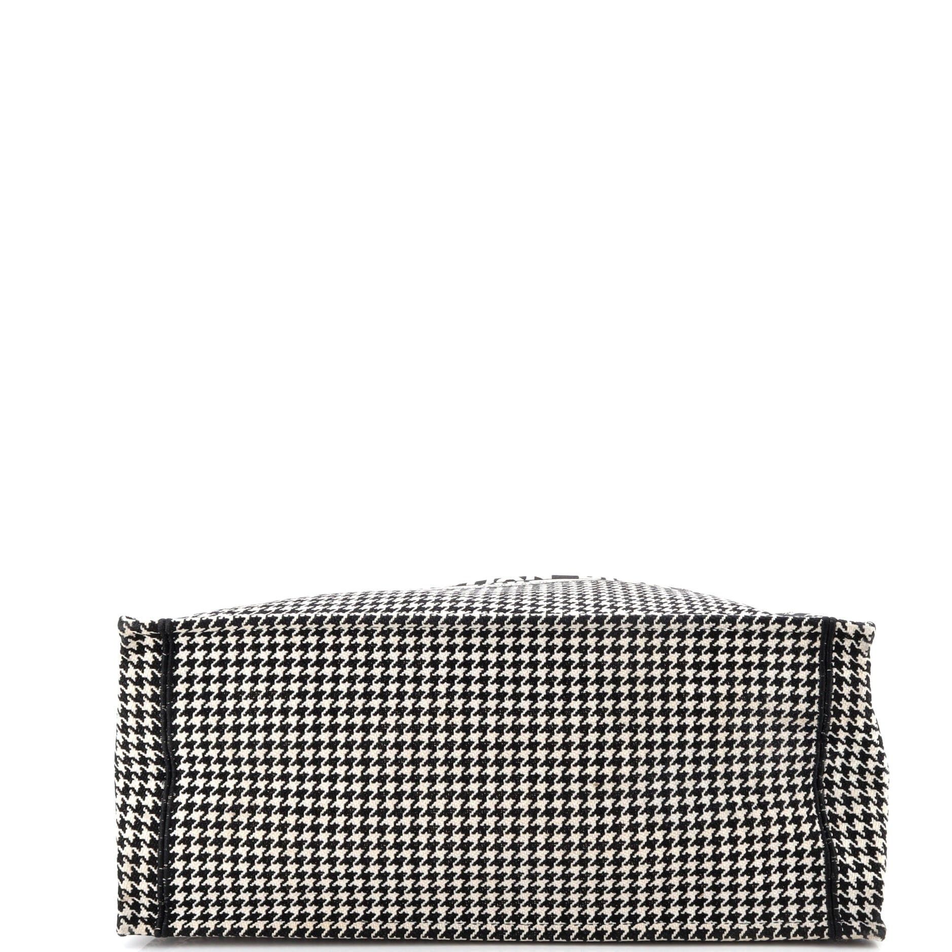 Dior Book Tote Size ONE SIZE - 4 Thumbnail