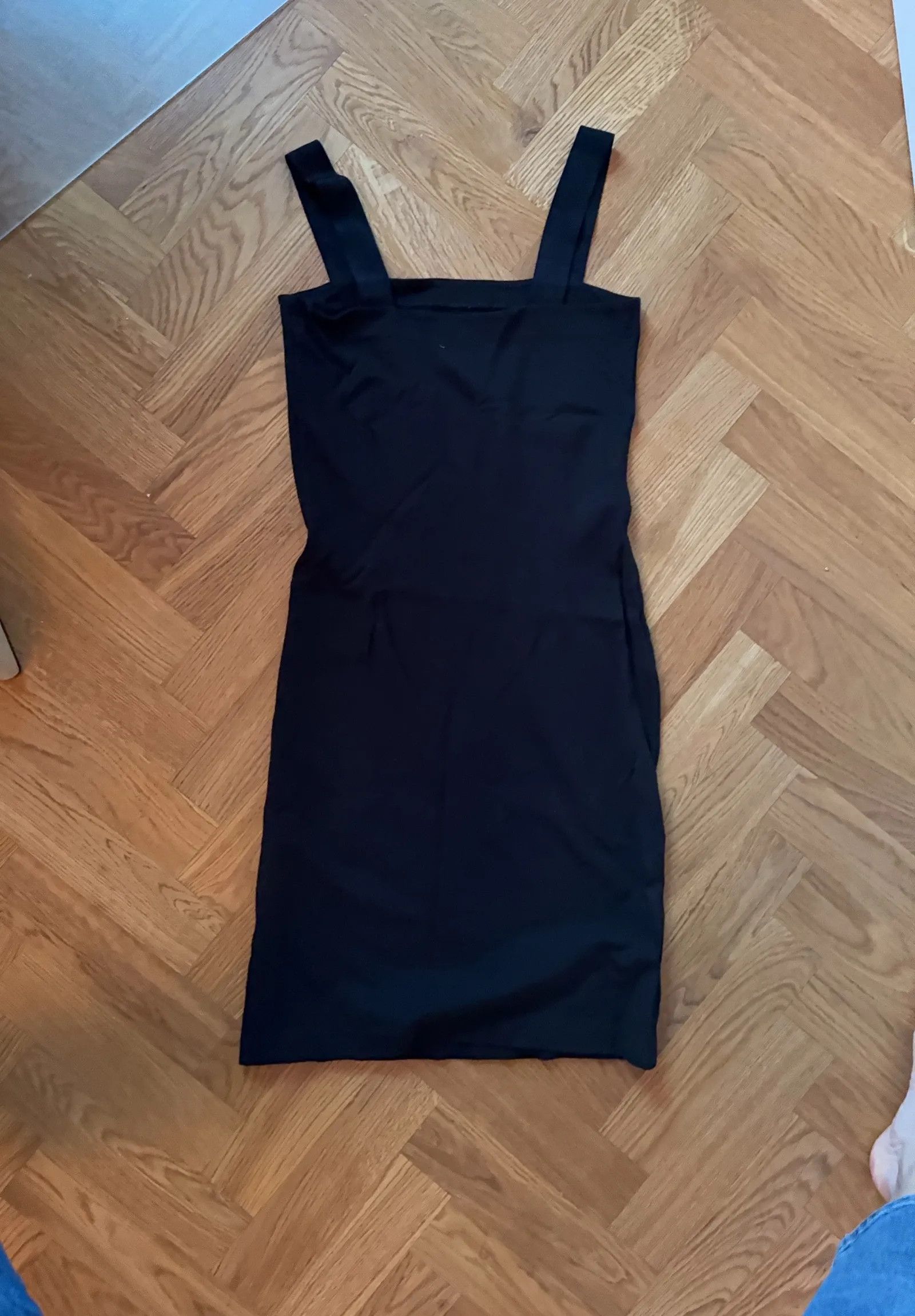 Filippa K Filippa K Fitted strap dress Dress Size M / US 6-8 / IT 42-44 - 4 Thumbnail