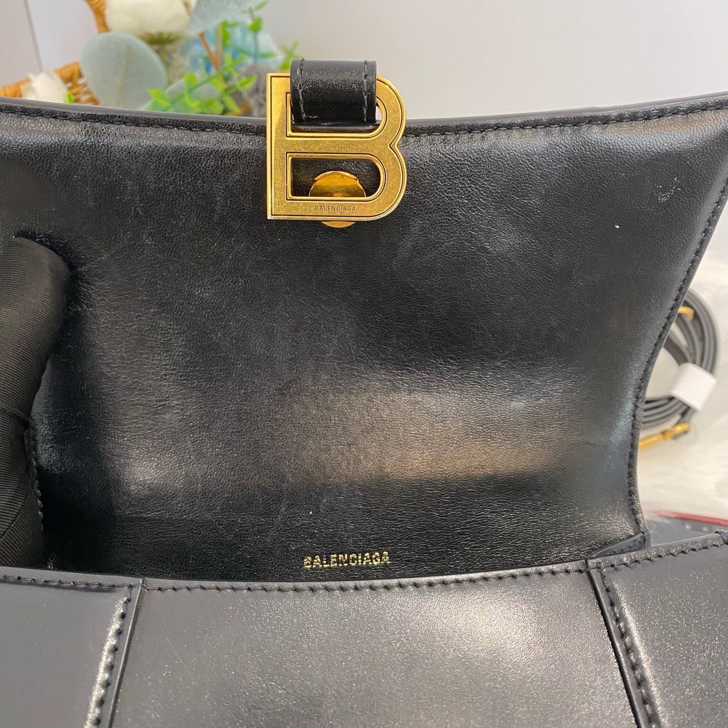 Balenciaga Pre-loved Bag Very good condition Size ONE SIZE - 8 Thumbnail
