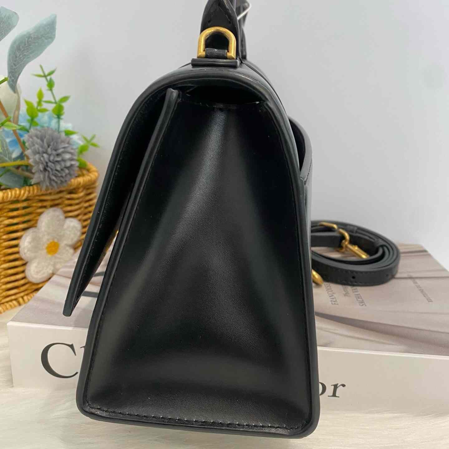 Balenciaga Pre-loved Bag Very good condition Size ONE SIZE - 4 Thumbnail
