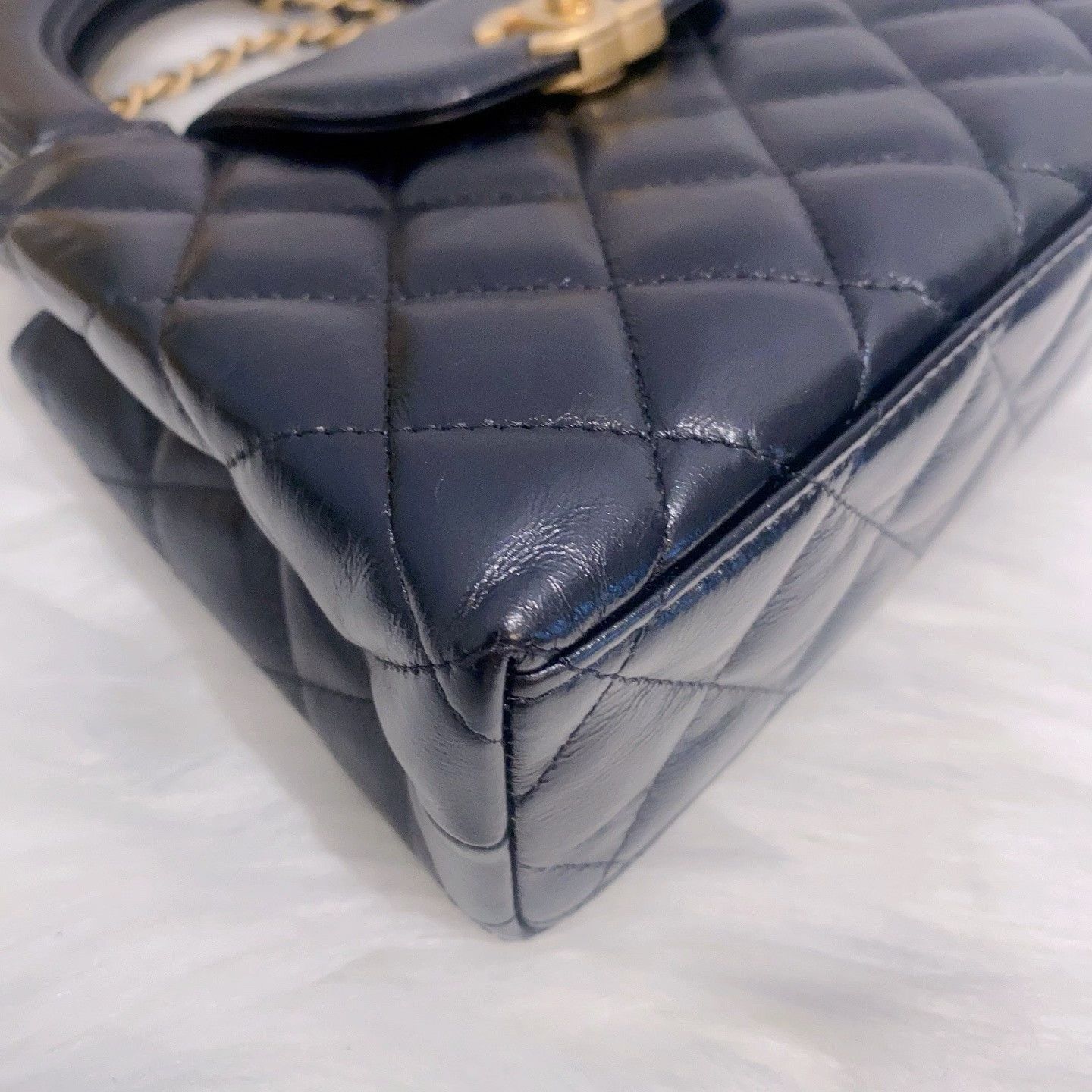 Chanel Pre-loved Bag Very good condition Size ONE SIZE - 6 Thumbnail