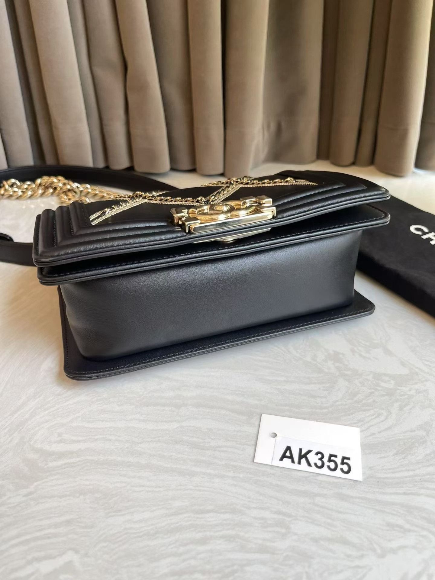 Chanel Pre-loved Bag Very good condition Size ONE SIZE - 6 Thumbnail