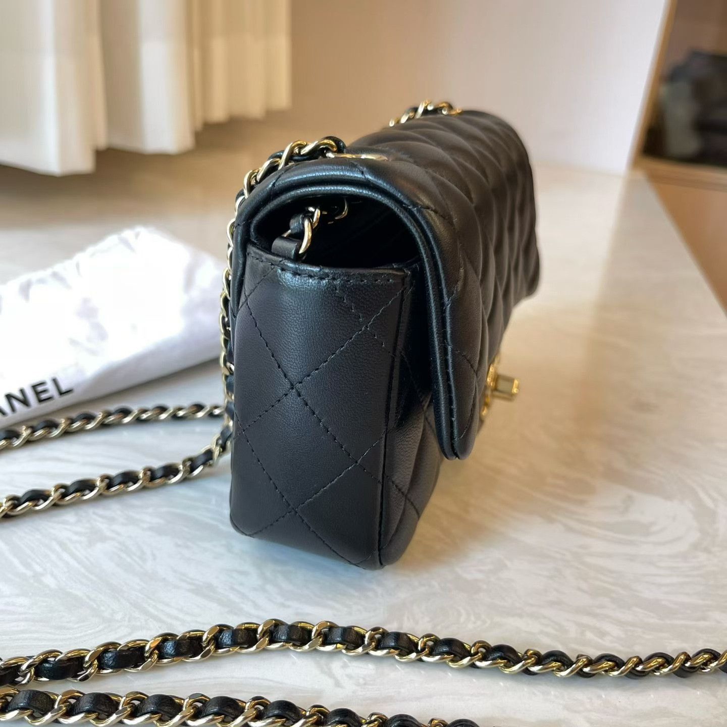 Chanel Pre-loved Bag Very good condition Size ONE SIZE - 3 Thumbnail