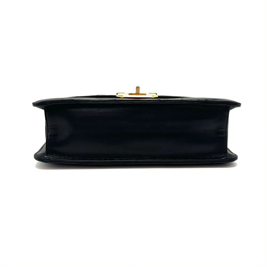 Chanel Pre-loved Bag Very good condition Size ONE SIZE - 5 Thumbnail