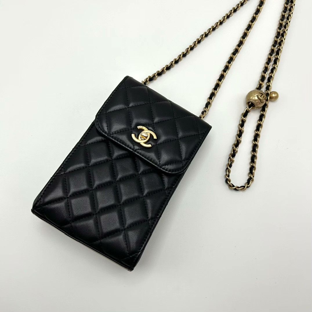 Chanel Pre-loved Bag Very good condition Size ONE SIZE - 3 Thumbnail