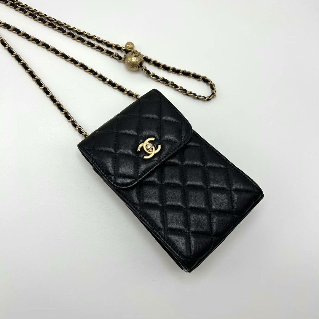 Chanel Pre-loved Bag Very good condition Size ONE SIZE - 4 Thumbnail