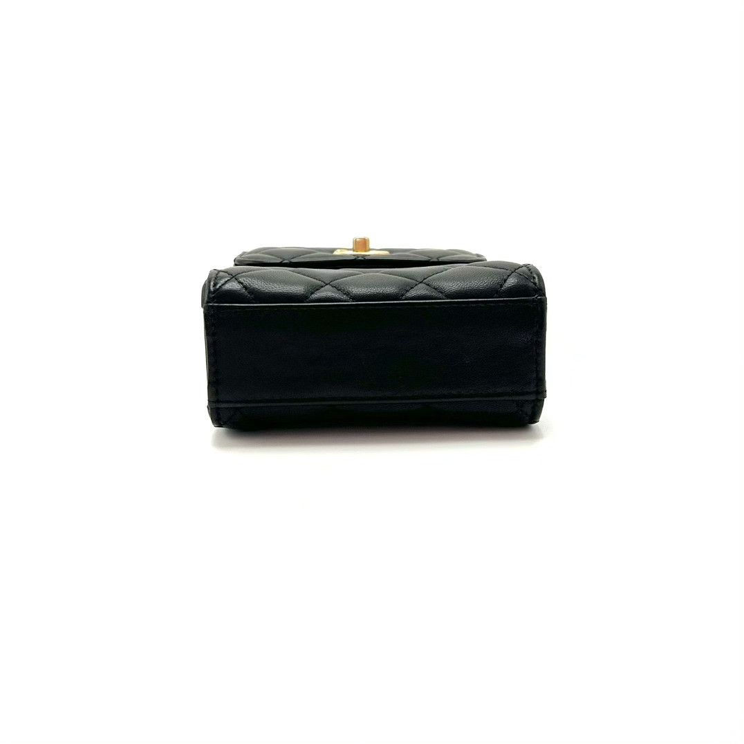Chanel Pre-loved Bag Very good condition Size ONE SIZE - 5 Thumbnail