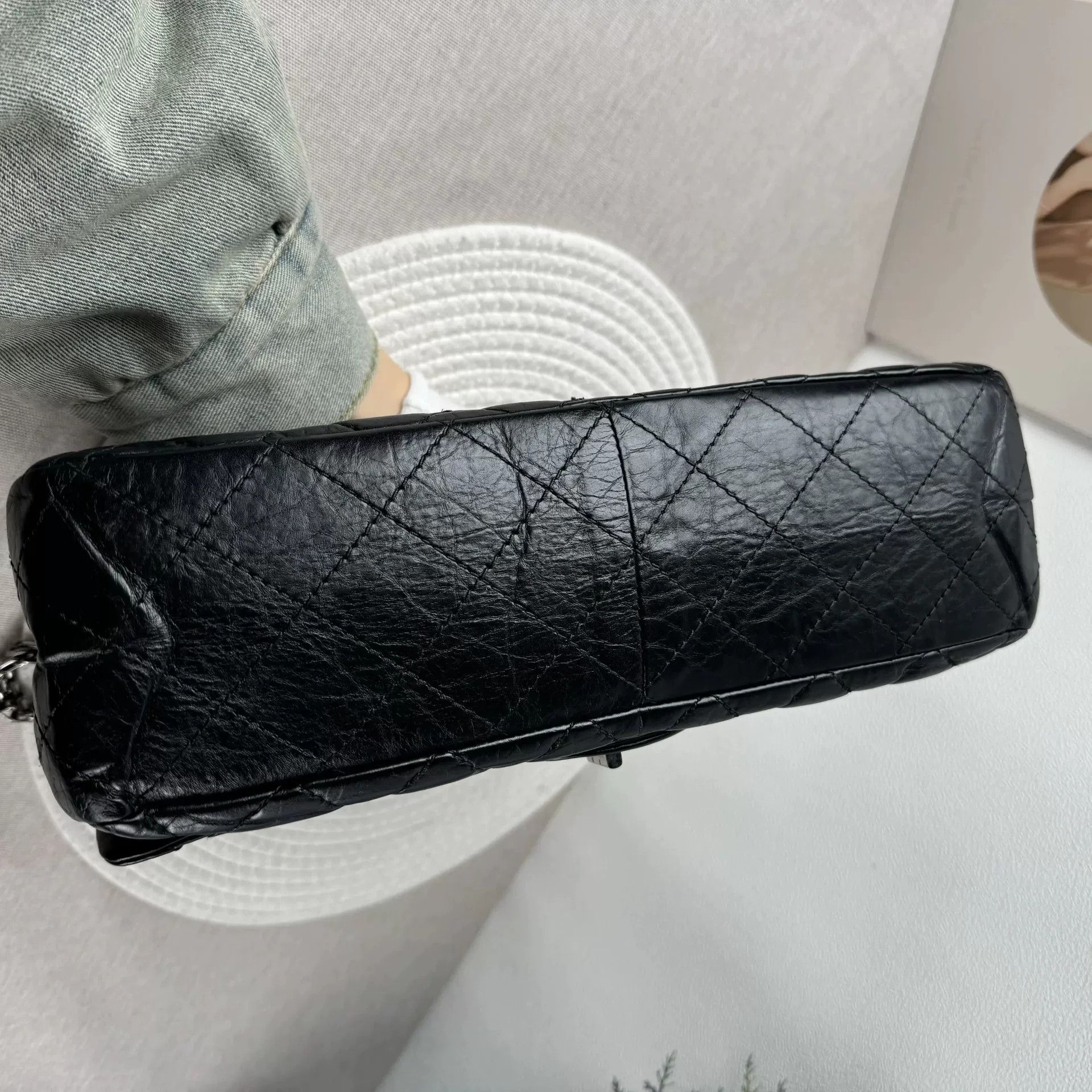 Chanel Pre-loved Bag Very good condition Size ONE SIZE - 3 Thumbnail