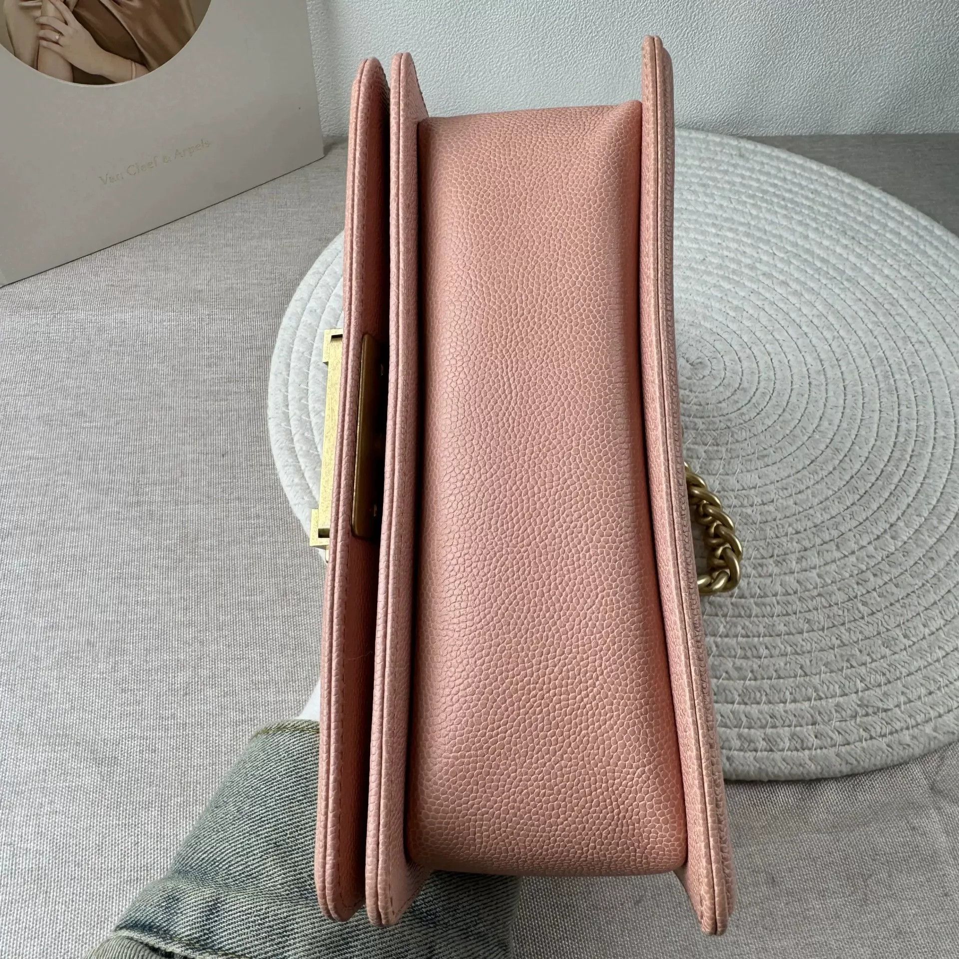 Chanel Pre-loved Bag Very good condition Size ONE SIZE - 4 Thumbnail