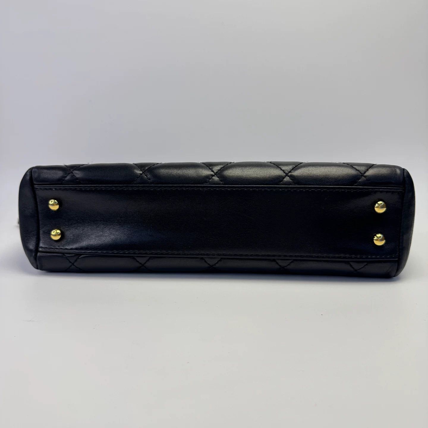 Chanel Pre-loved Bag Very good condition Size ONE SIZE - 5 Thumbnail