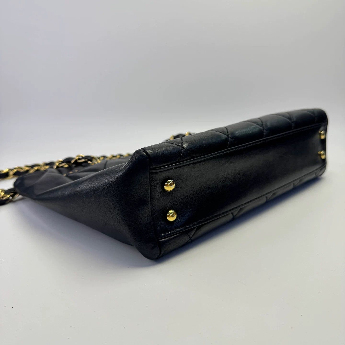Chanel Pre-loved Bag Very good condition Size ONE SIZE - 4 Thumbnail