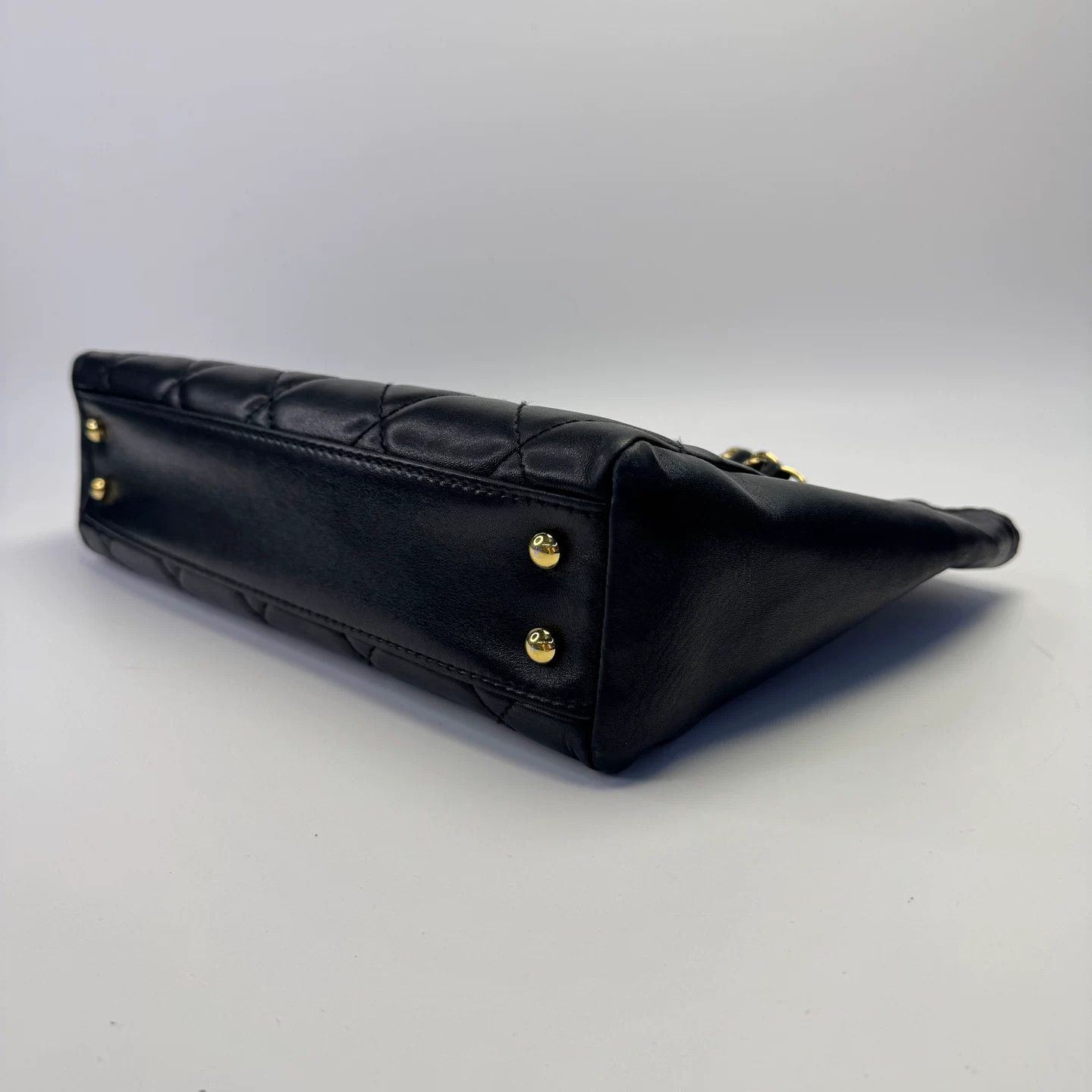 Chanel Pre-loved Bag Very good condition Size ONE SIZE - 6 Thumbnail