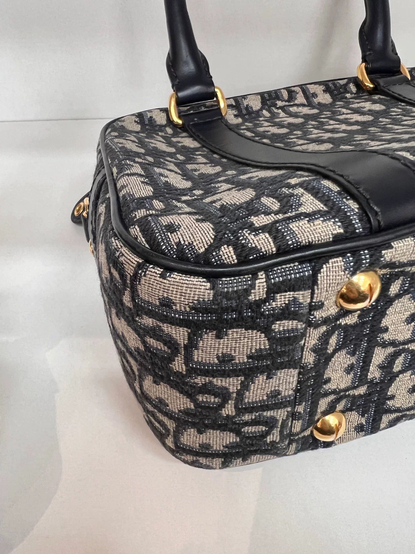 Dior Pre-loved Bag Very good condition Size ONE SIZE - 9 Thumbnail