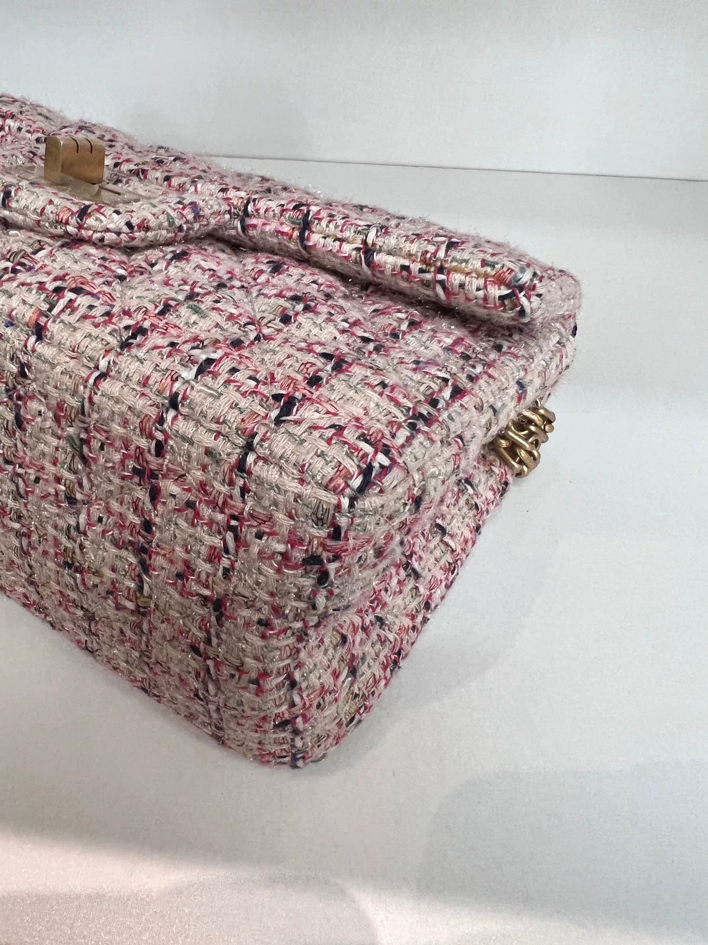 Chanel Pre-loved Bag Very good condition Size ONE SIZE - 3 Thumbnail