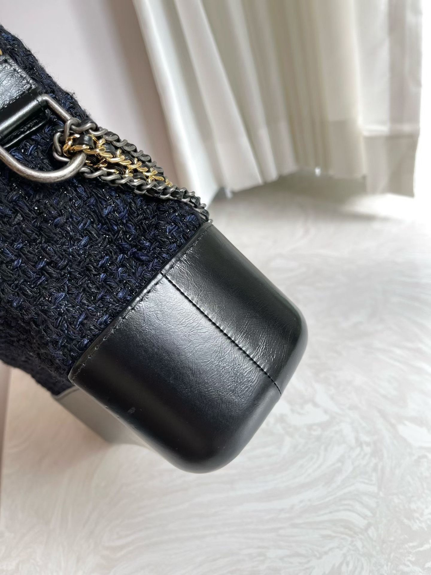 Chanel Pre-loved Bag Very good condition Size ONE SIZE - 8 Thumbnail