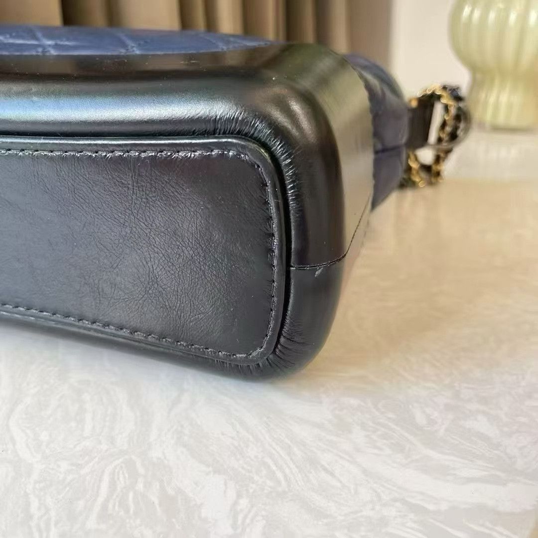 Chanel Pre-loved Bag Very good condition Size ONE SIZE - 7 Thumbnail