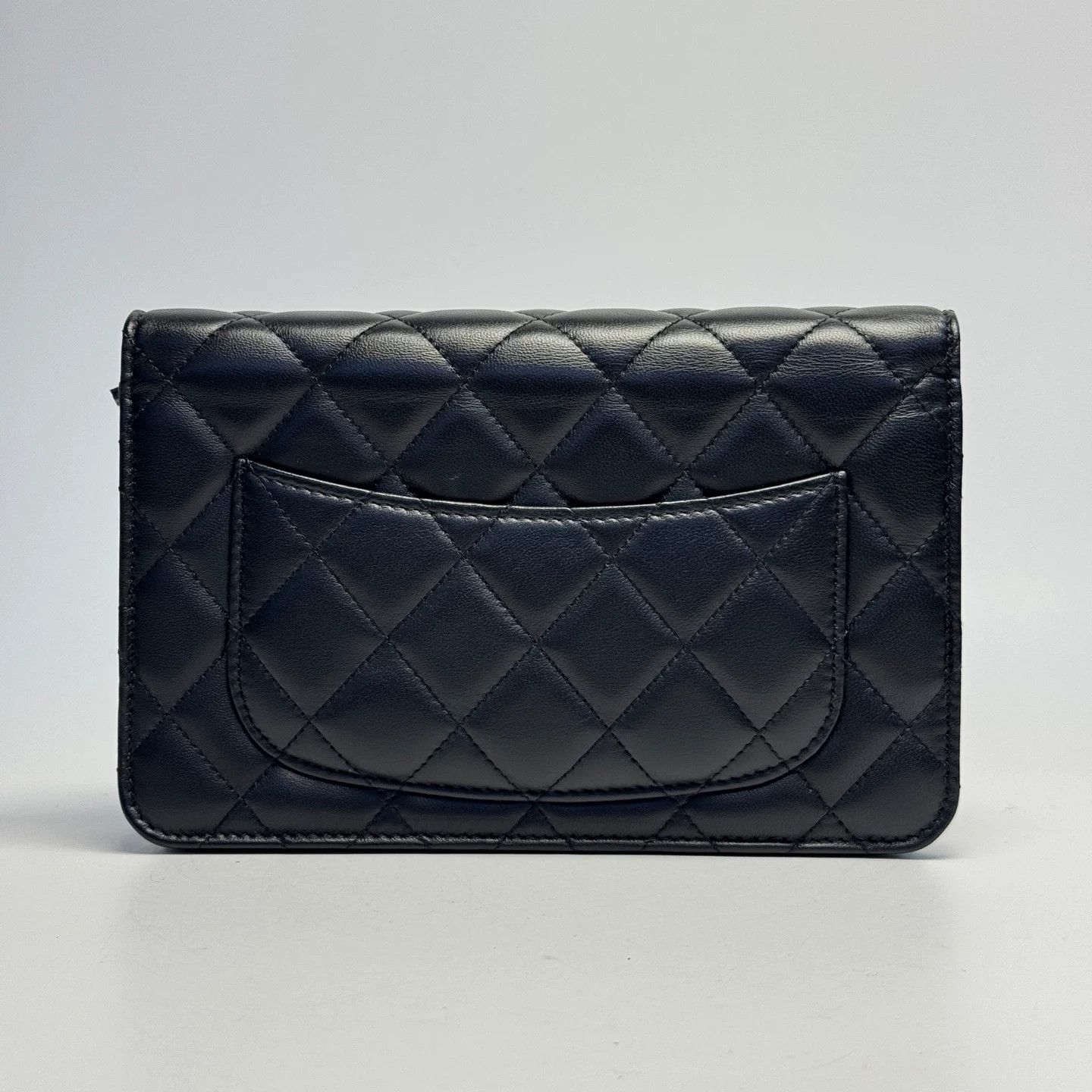 Chanel Pre-loved Bag Very good condition Size ONE SIZE - 2 Thumbnail