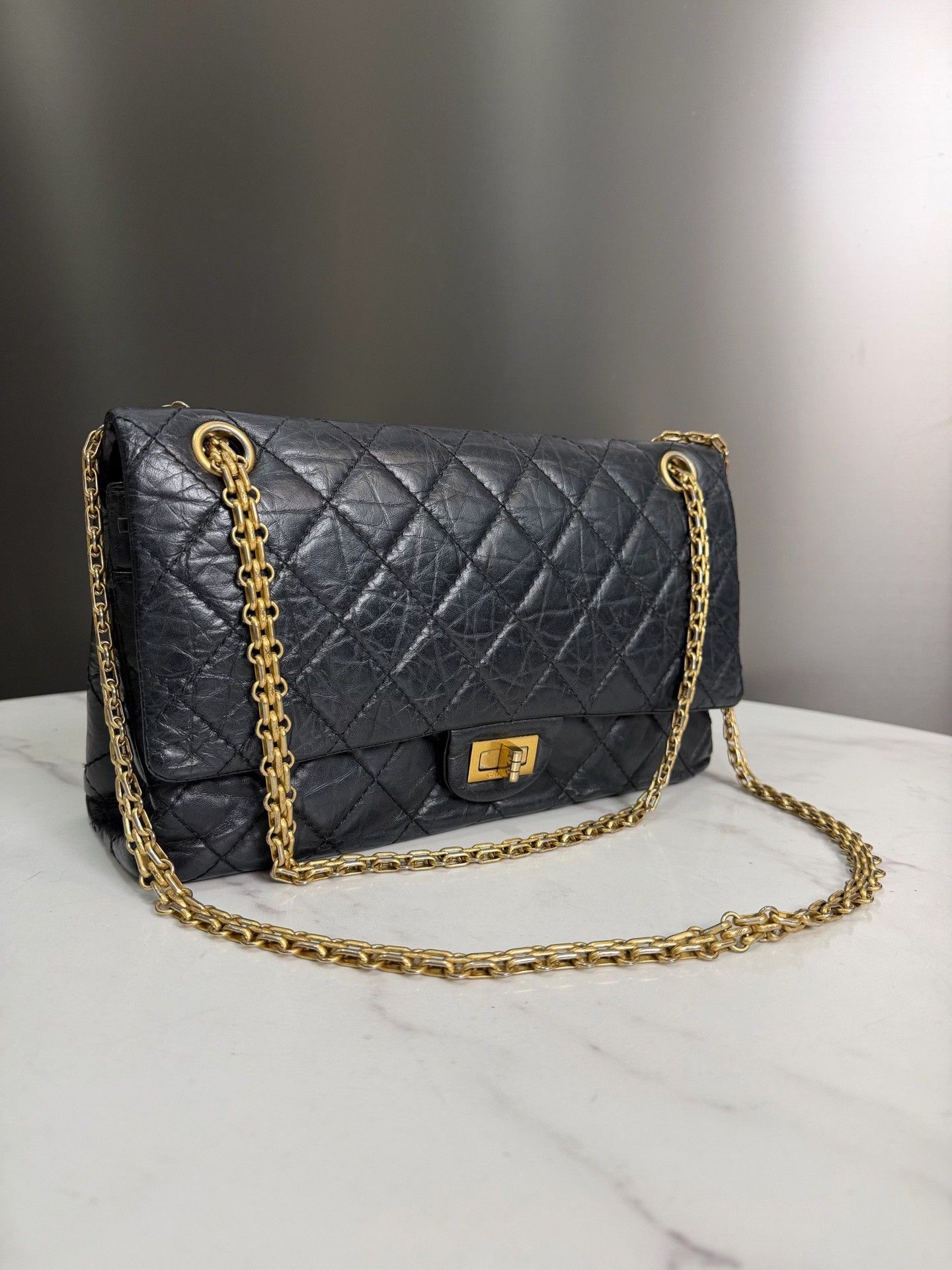 Chanel Pre-loved Bag Very good condition Size ONE SIZE - 2 Thumbnail